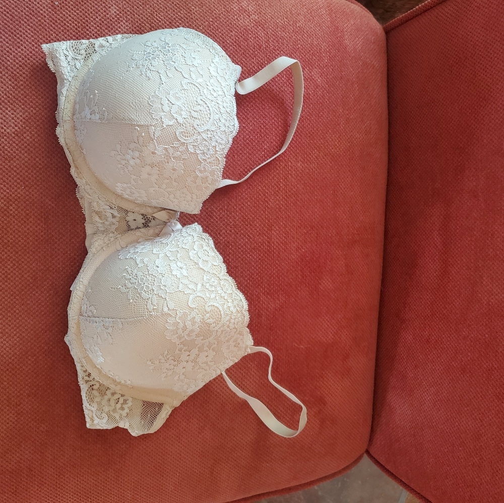 36D bra, push-up, lined, Gilligan & OMalley